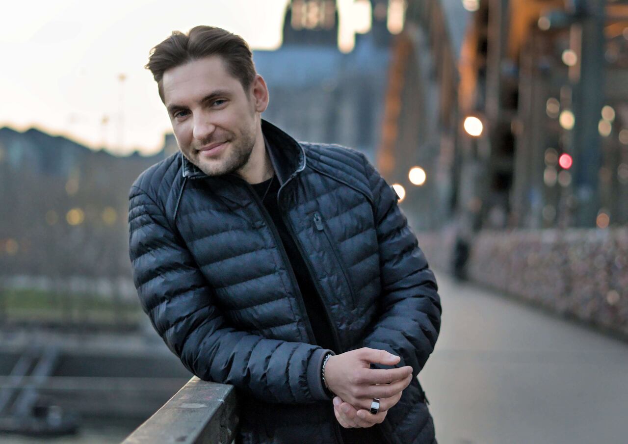 Professionelles Dating Fotoshooting für Männer – authentisches Porträt für Tinder und Bumble